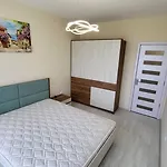 El-em Apartments-в-301 דירה