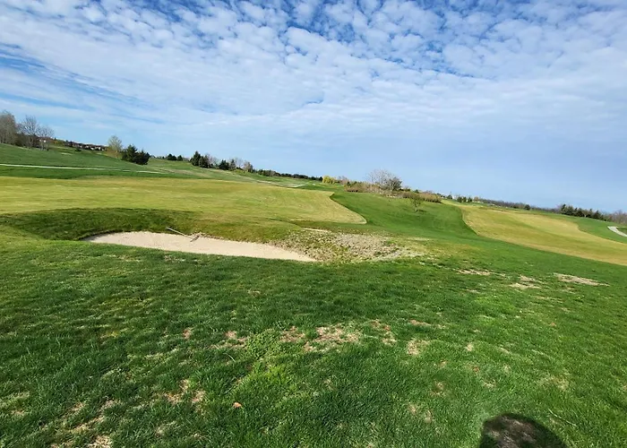 El-em Apartments-в-301 Baltjik