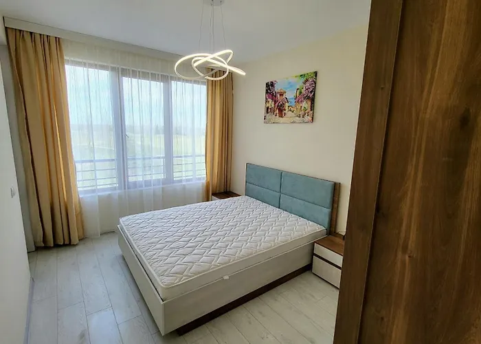 El-em Apartments-в-301